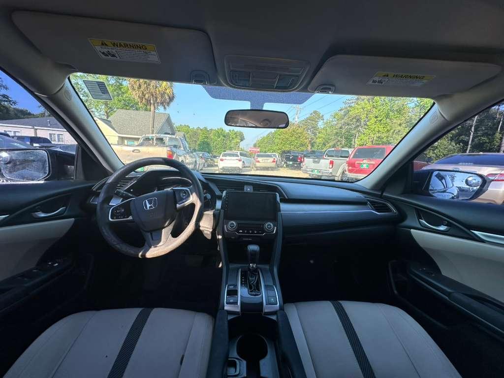 Honda Civic LX Sedan CVT 2017