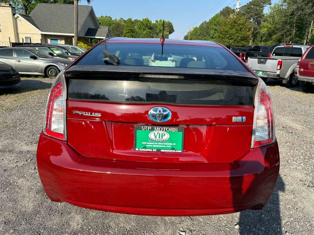 Toyota Prius Prius V 2012