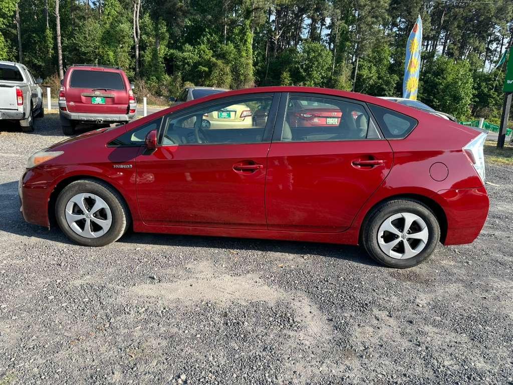 Toyota Prius Prius V 2012