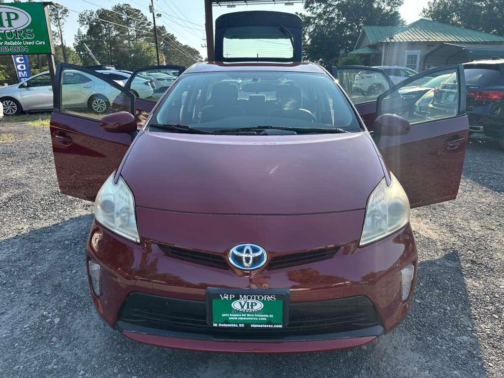 Toyota Prius Prius V 2012