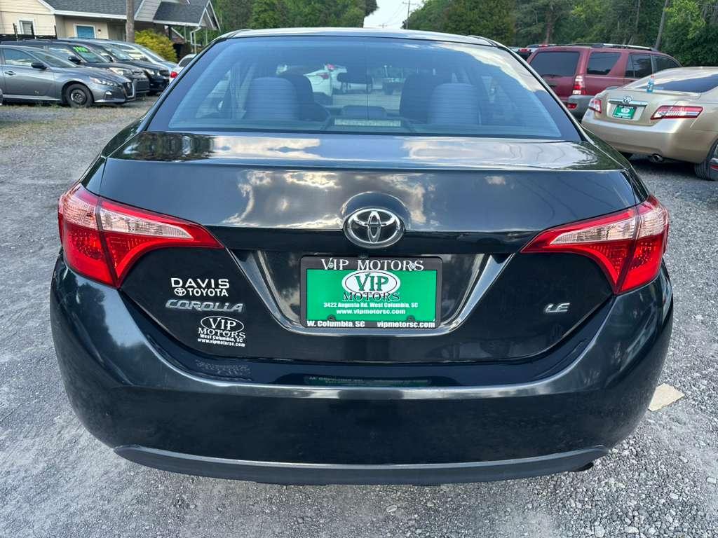 Toyota Corolla XLE CVT 2019