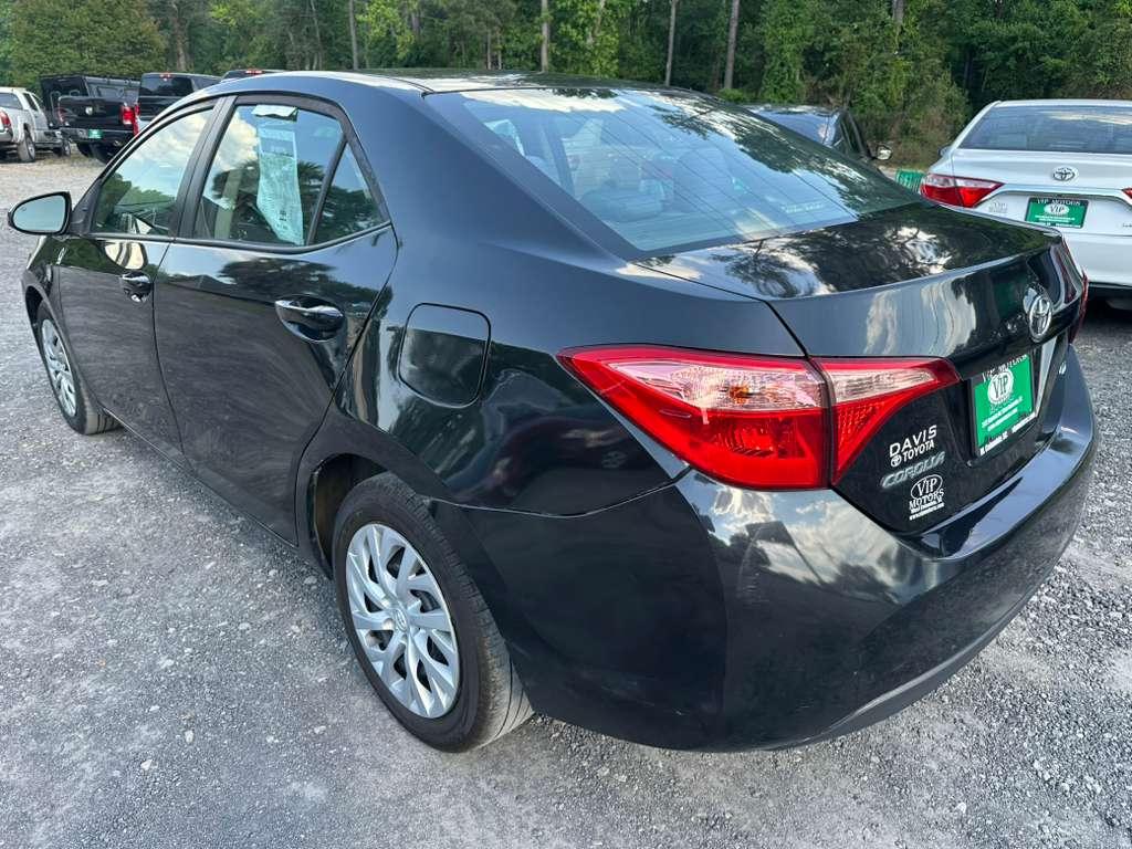 Toyota Corolla XLE CVT 2019