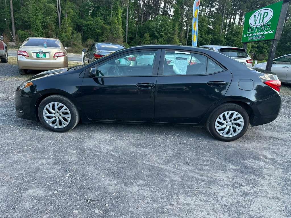 Toyota Corolla XLE CVT 2019