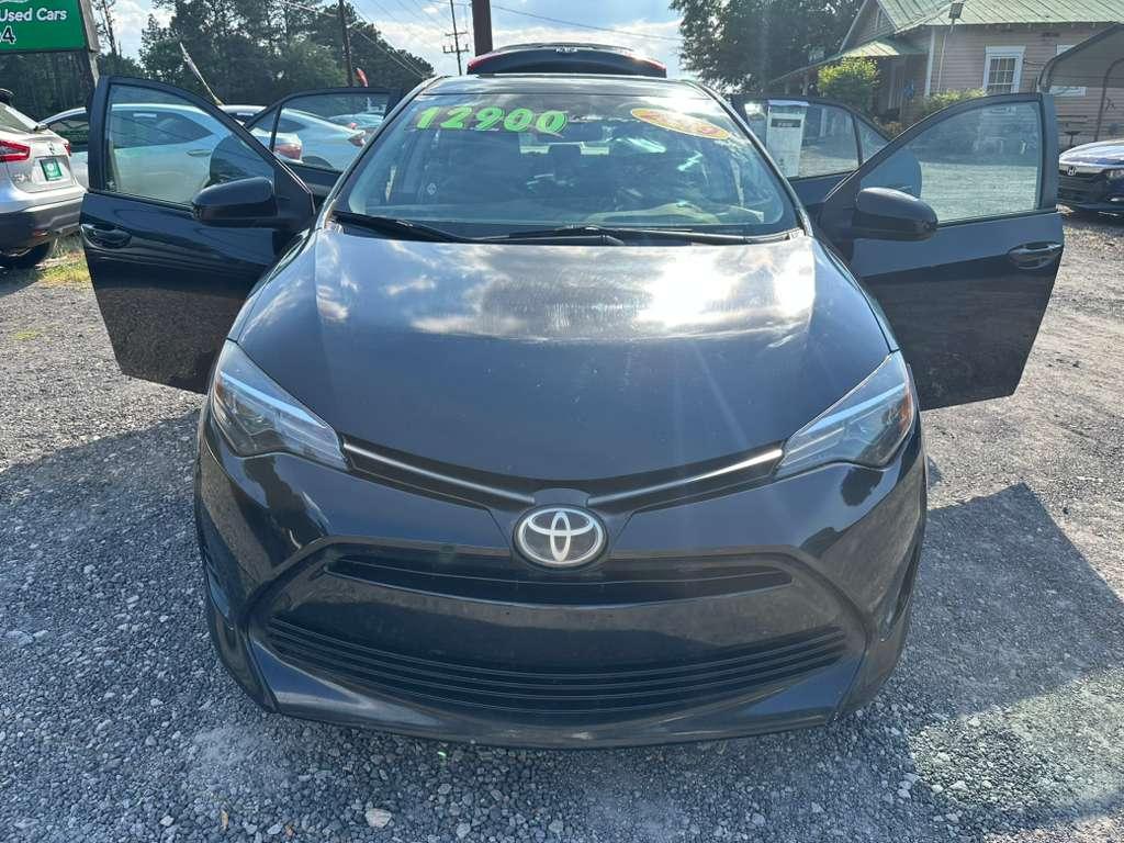 Toyota Corolla XLE CVT 2019