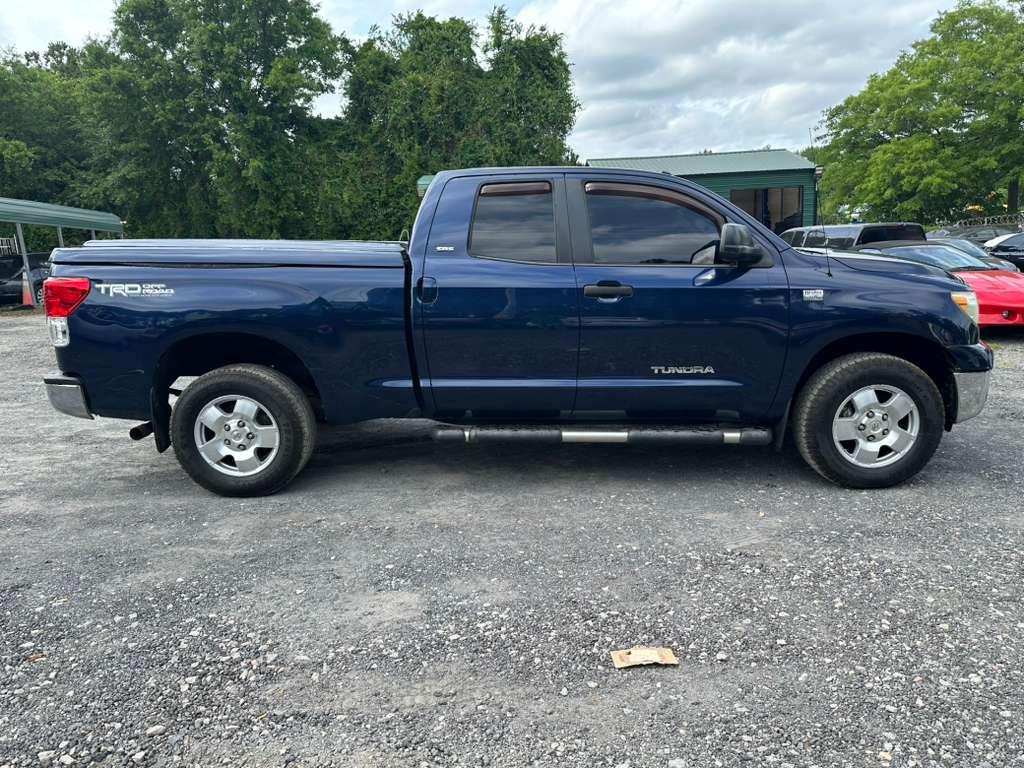 Toyota Tundra Tundra-Grade Double Cab 4.6L 4WD 2012