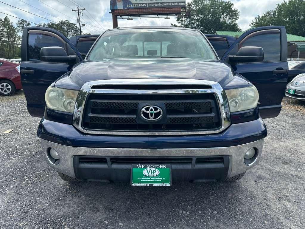 Toyota Tundra Tundra-Grade Double Cab 4.6L 4WD 2012