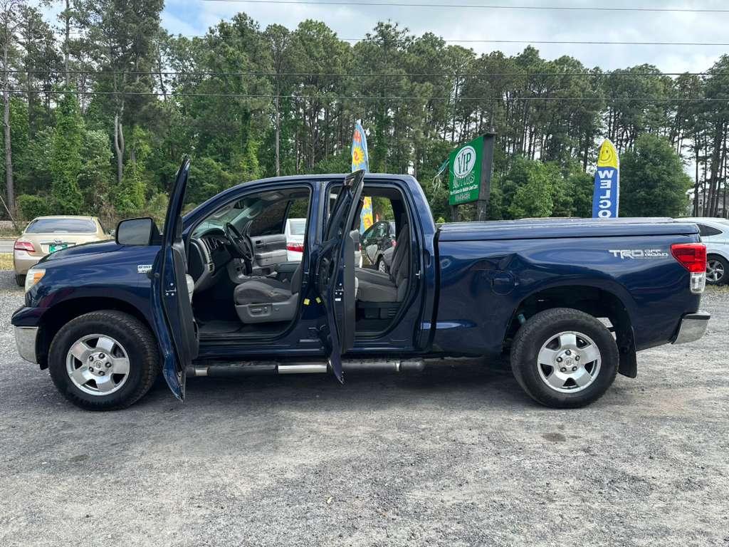 Toyota Tundra Tundra-Grade Double Cab 4.6L 4WD 2012