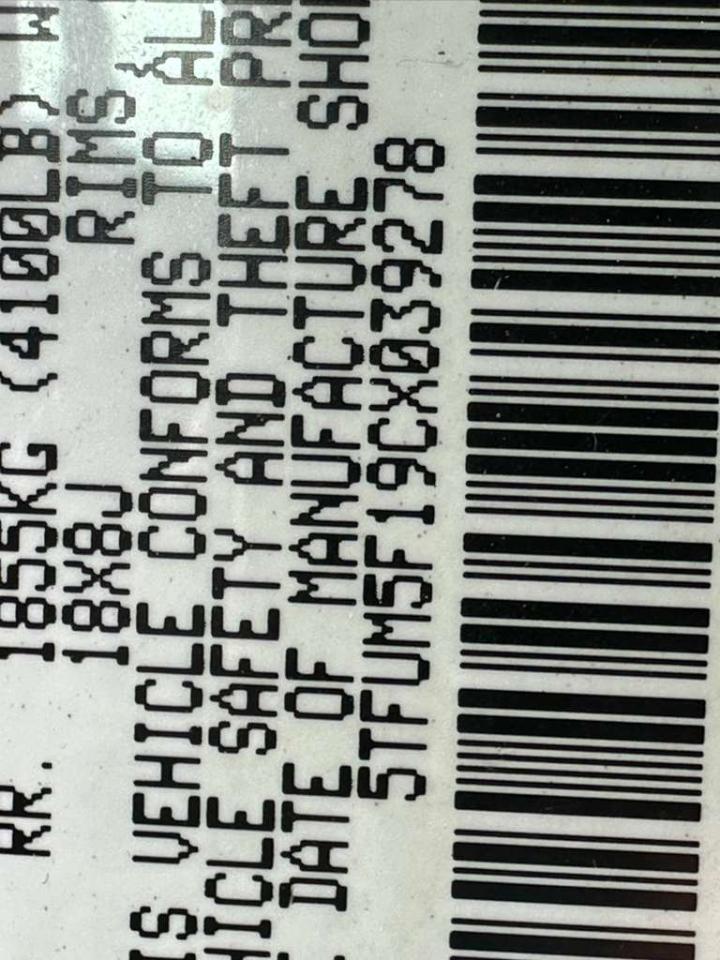 Toyota Tundra Tundra-Grade Double Cab 4.6L 4WD 2012