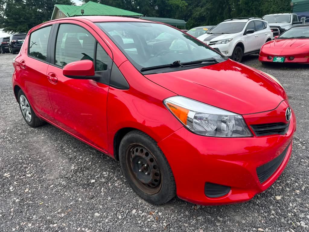 Toyota Yaris L 5-Door AT 2014