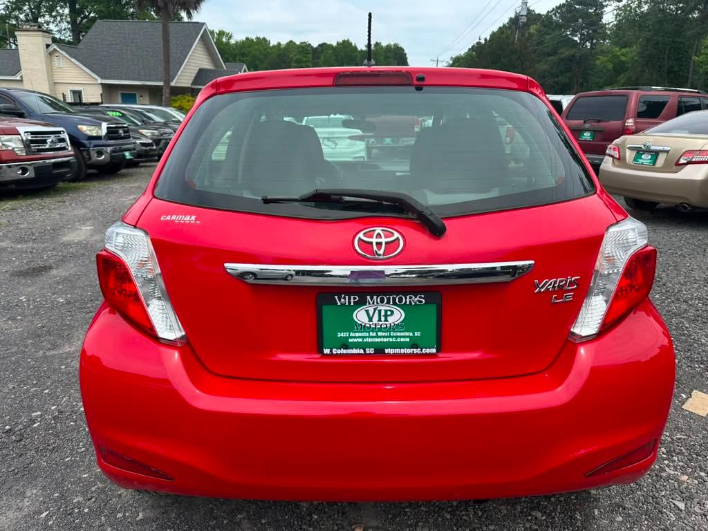 Toyota Yaris L 5-Door AT 2014