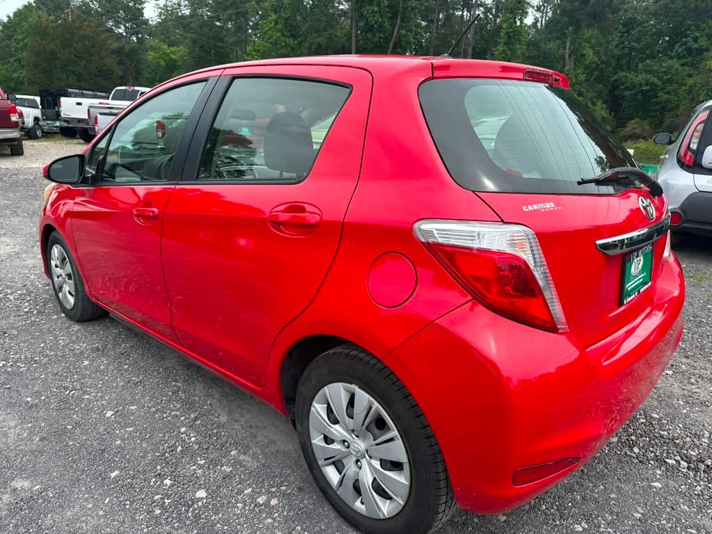 Toyota Yaris L 5-Door AT 2014