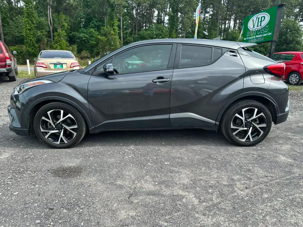 Toyota C-HR XLE 2018