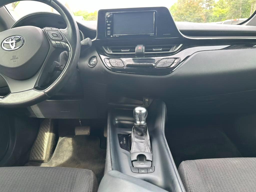 Toyota C-HR XLE 2018