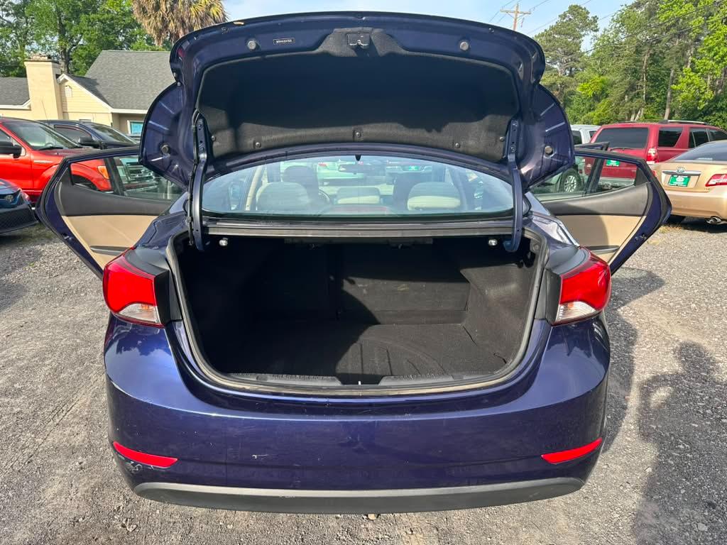 Hyundai Elantra Limited 2014