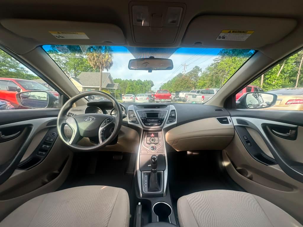Hyundai Elantra Limited 2014
