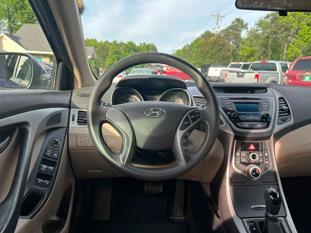 Hyundai Elantra Limited 2014