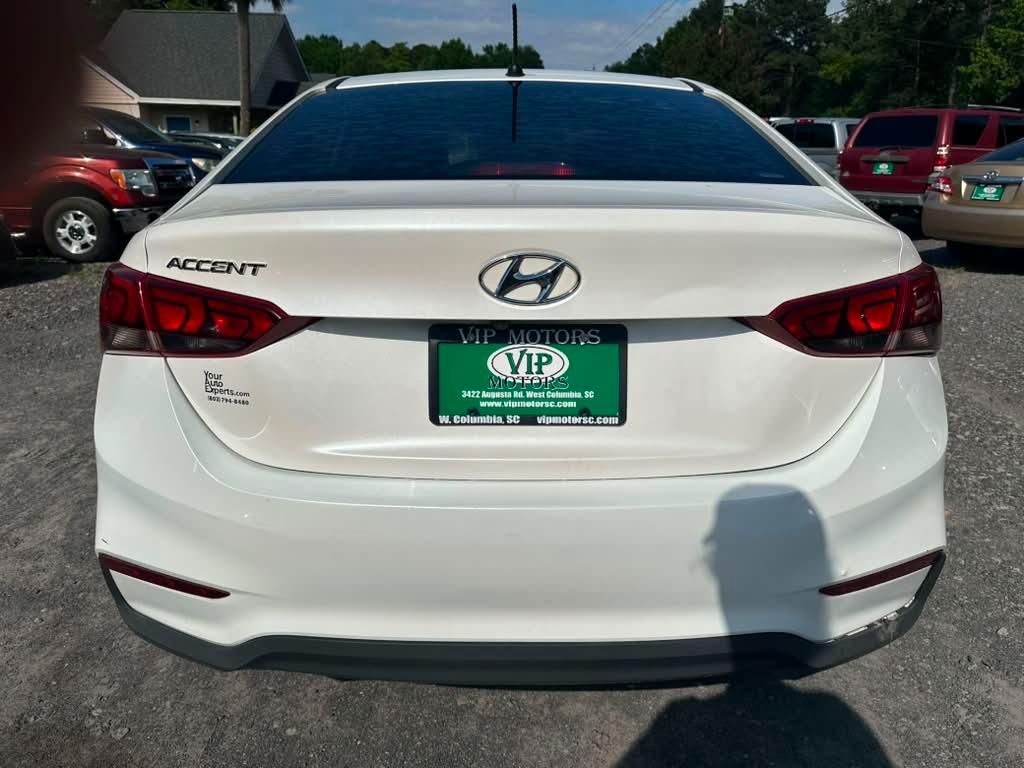 Hyundai Accent SEL 4-Door 6A 2019