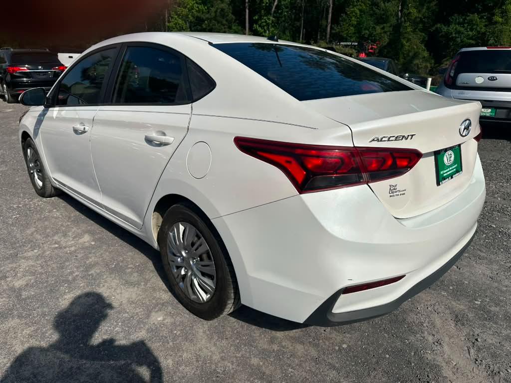Hyundai Accent SEL 4-Door 6A 2019