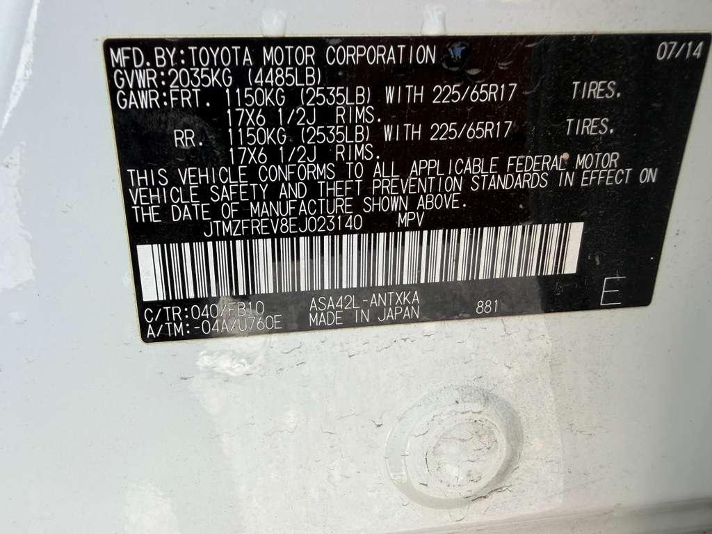 Toyota RAV4 LE FWD 2014