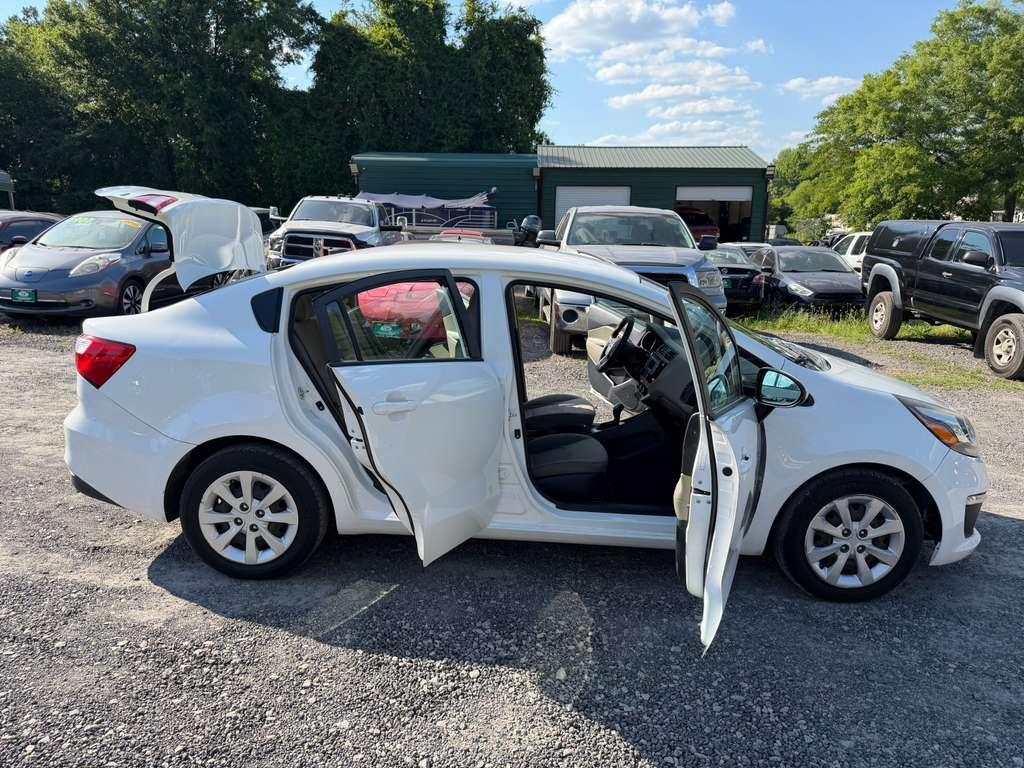 Kia Rio LX 6A 2017