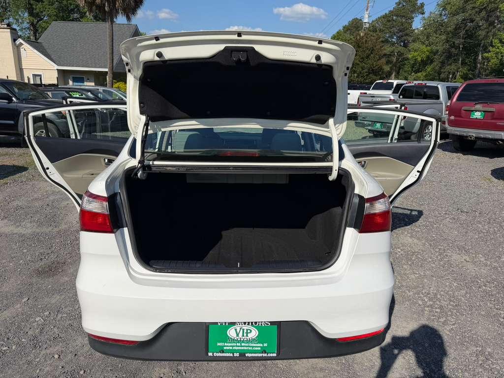 Kia Rio LX 6A 2017