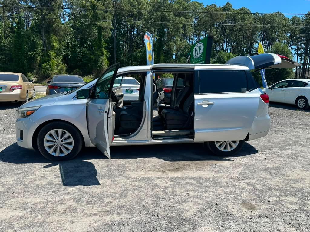 Kia Sedona EX 2017