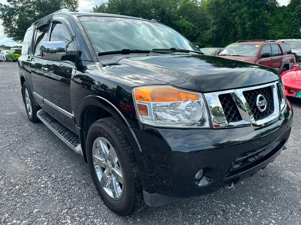 Nissan Armada Platinum 4WD 2014