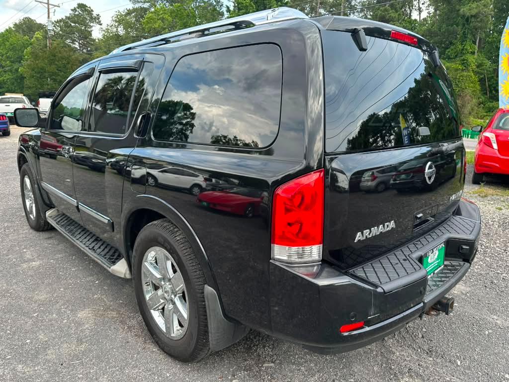 Nissan Armada Platinum 4WD 2014