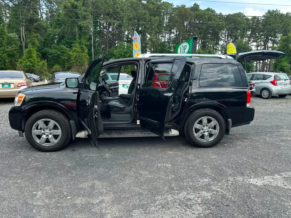 Nissan Armada Platinum 4WD 2014