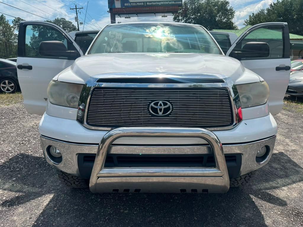 Toyota Tundra Tundra-Grade 5.7L FFV Double Cab 4WD 2012