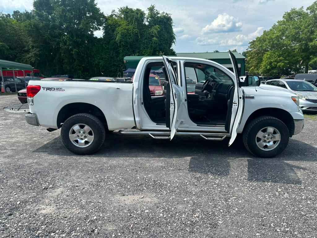 Toyota Tundra Tundra-Grade 5.7L FFV Double Cab 4WD 2012