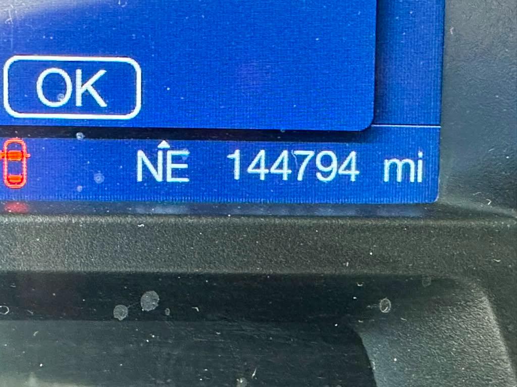 Ford Explorer Base FWD 2013