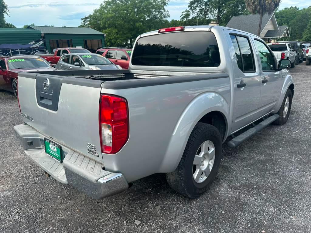 Nissan Frontier LE Crew Cab 2WD 2007