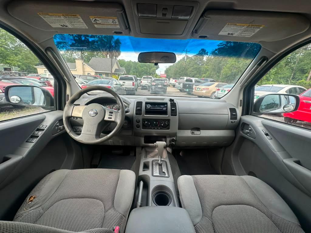Nissan Frontier LE Crew Cab 2WD 2007
