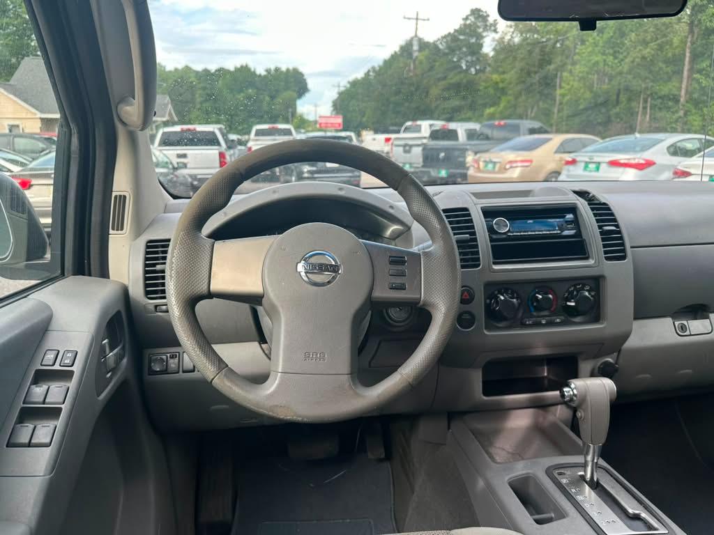 Nissan Frontier LE Crew Cab 2WD 2007