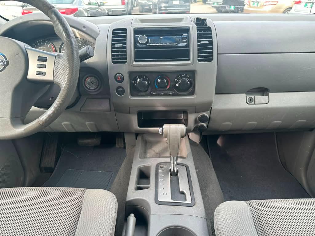 Nissan Frontier LE Crew Cab 2WD 2007