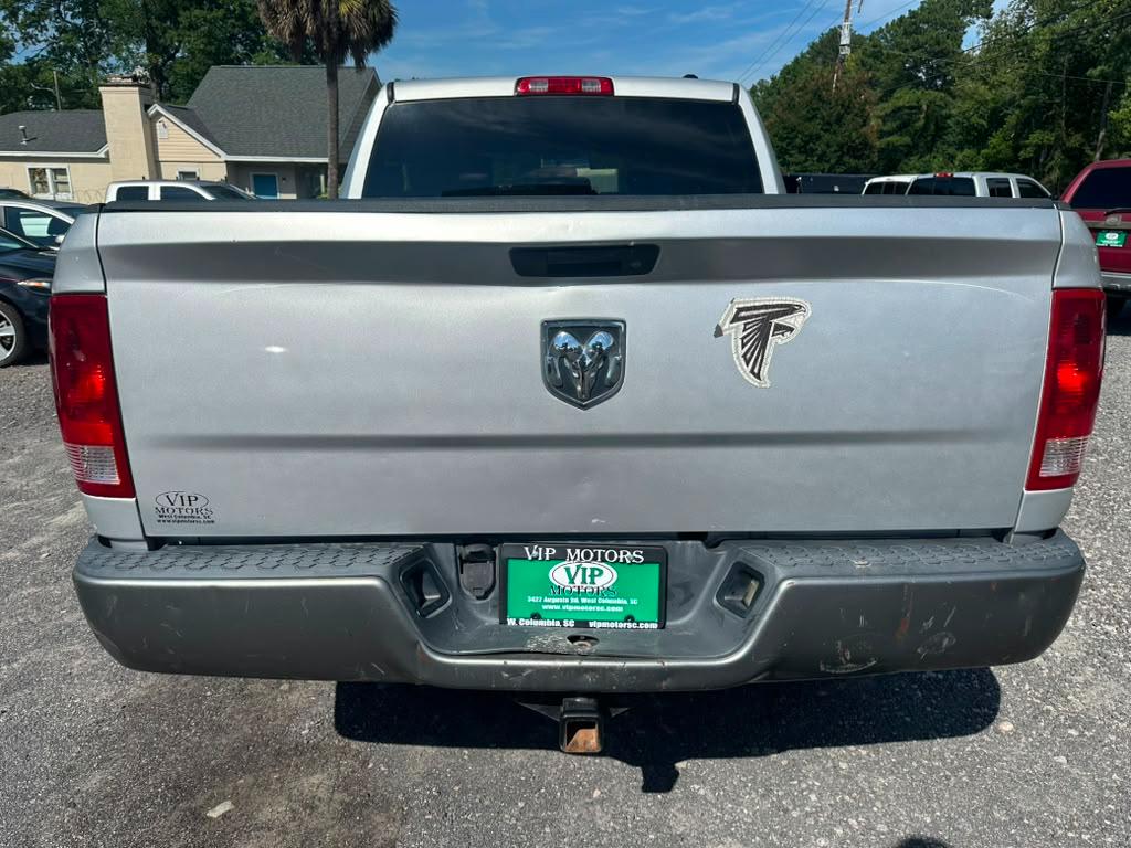 RAM 1500 ST Crew Cab 2WD 2011