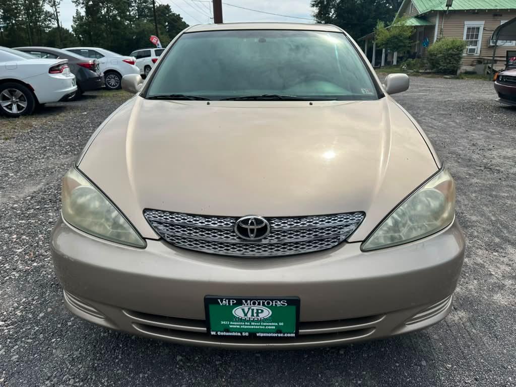 Toyota Camry XLE V6 2002