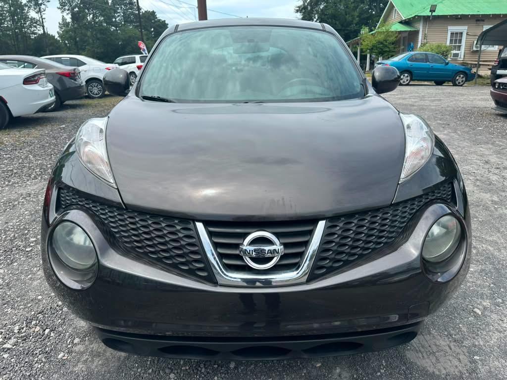 Nissan Juke S FWD 2013