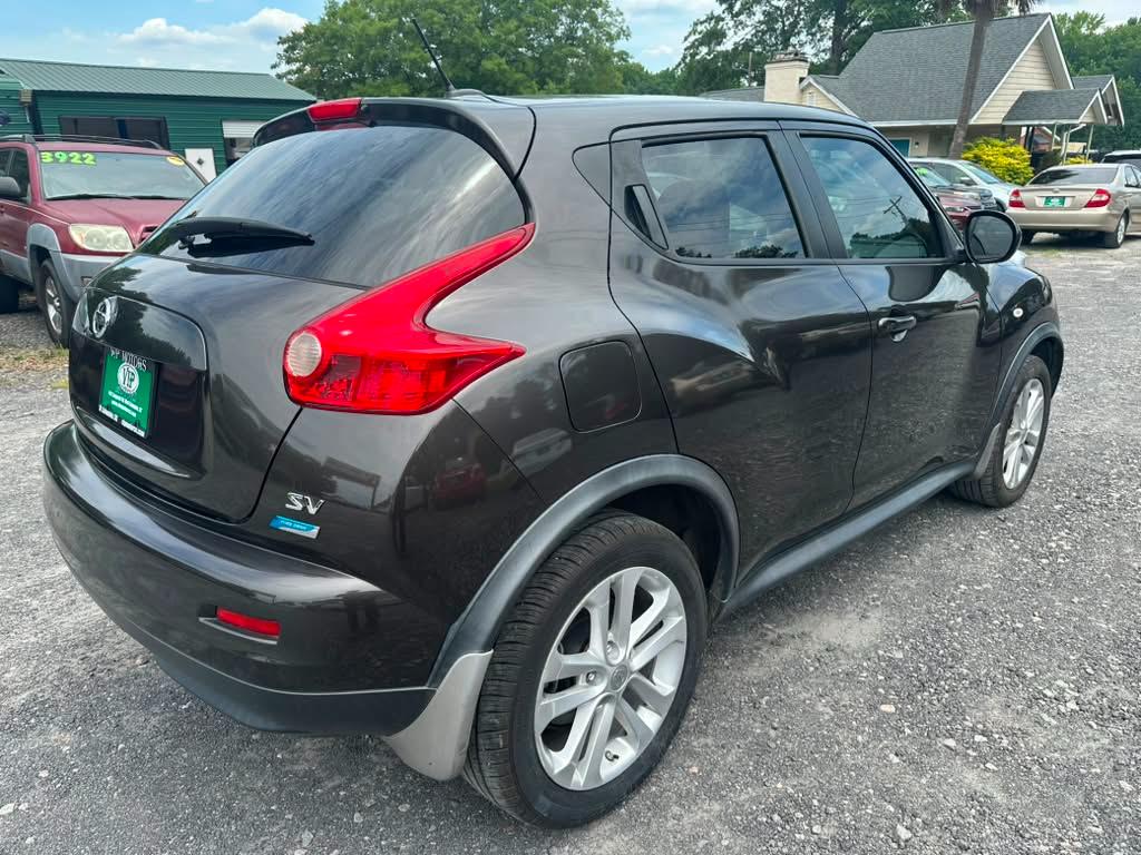 Nissan Juke S FWD 2013