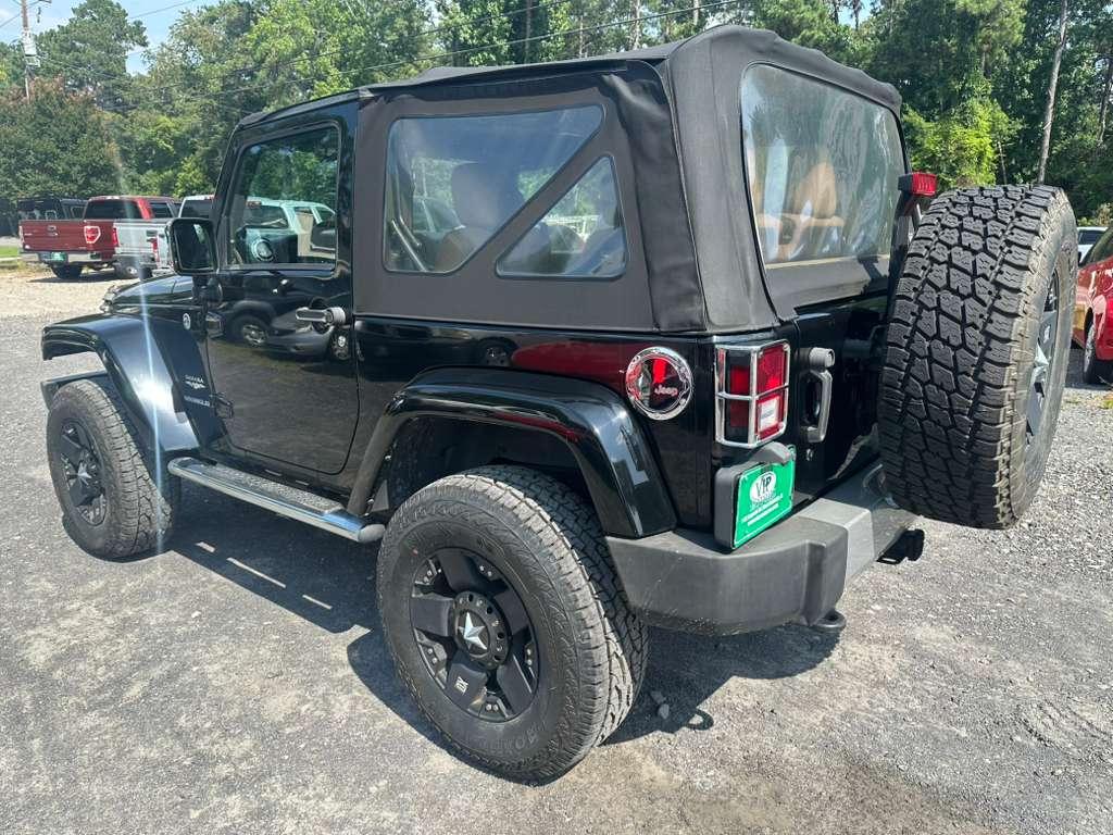 Jeep Wrangler Sahara 4WD 2012