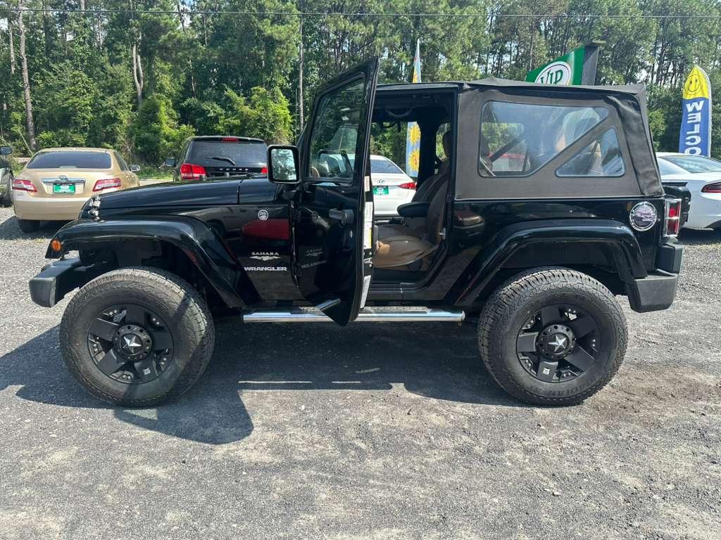 Jeep Wrangler Sahara 4WD 2012
