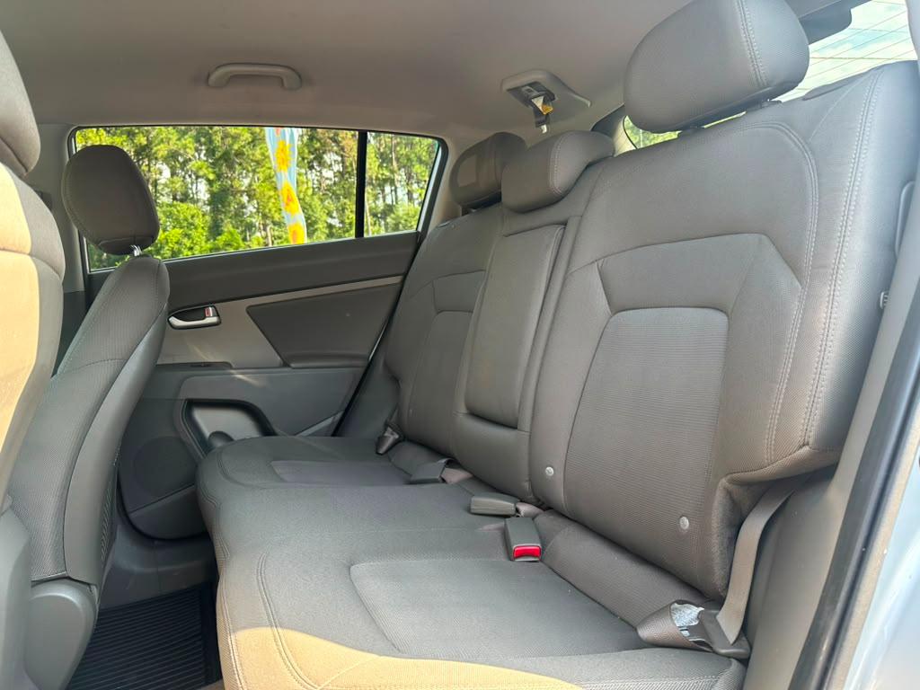 Kia Sportage LX FWD 2013