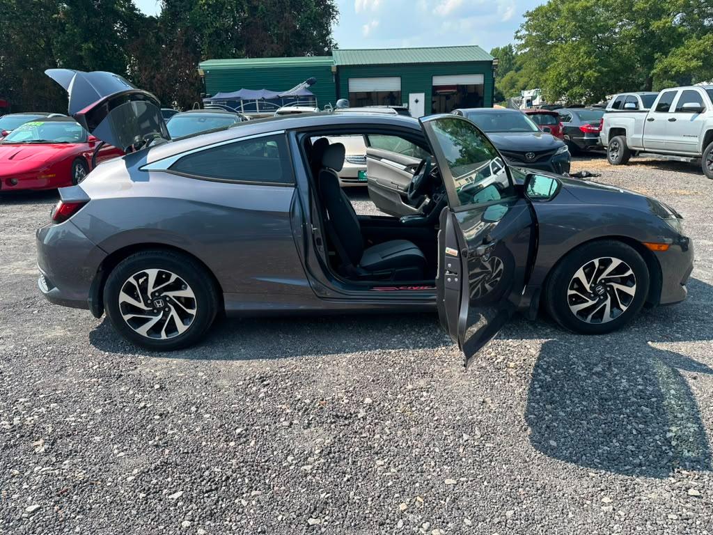 Honda Civic LX-P Coupe CVT 2017