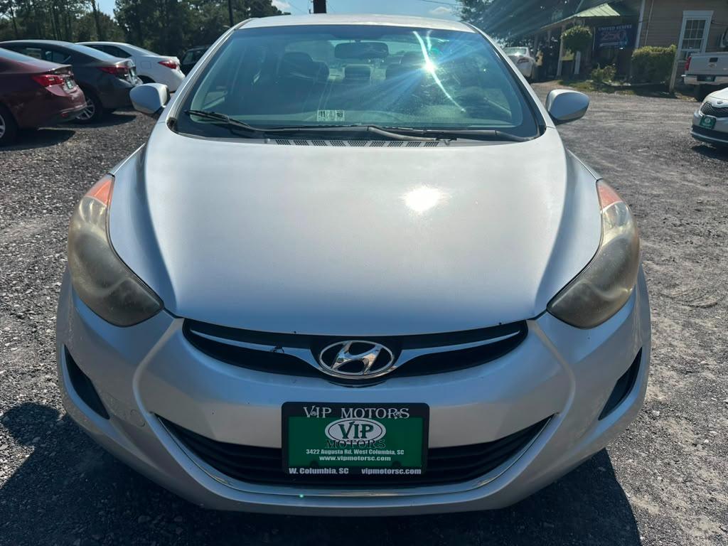 Hyundai Elantra Limited 2011