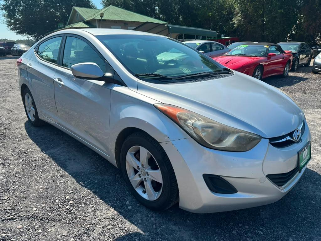 Hyundai Elantra Limited 2011