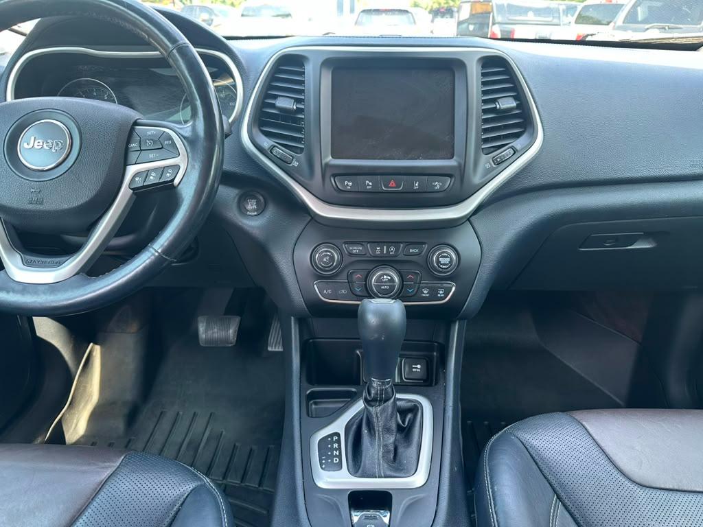 Jeep Cherokee Limited FWD 2015