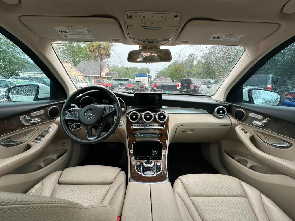 Mercedes-Benz GLC-Class GLC300 2018