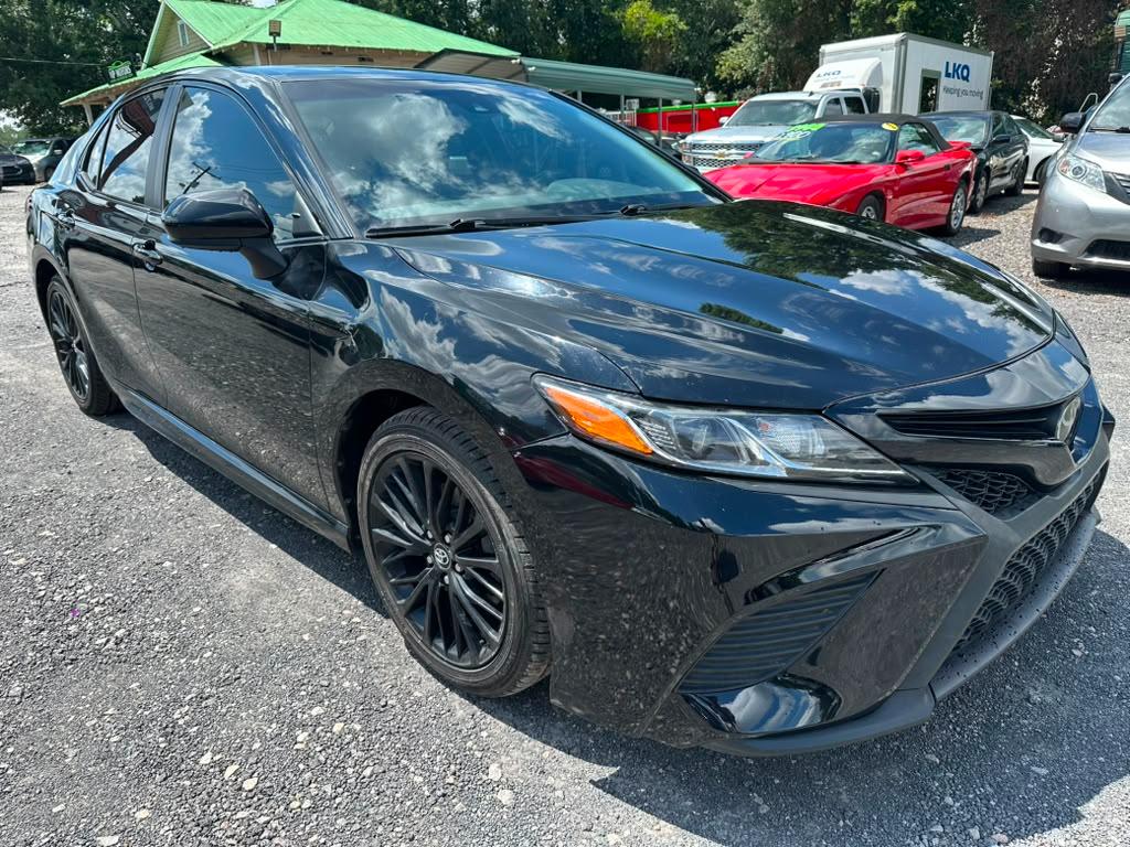 Toyota Camry XLE 2019