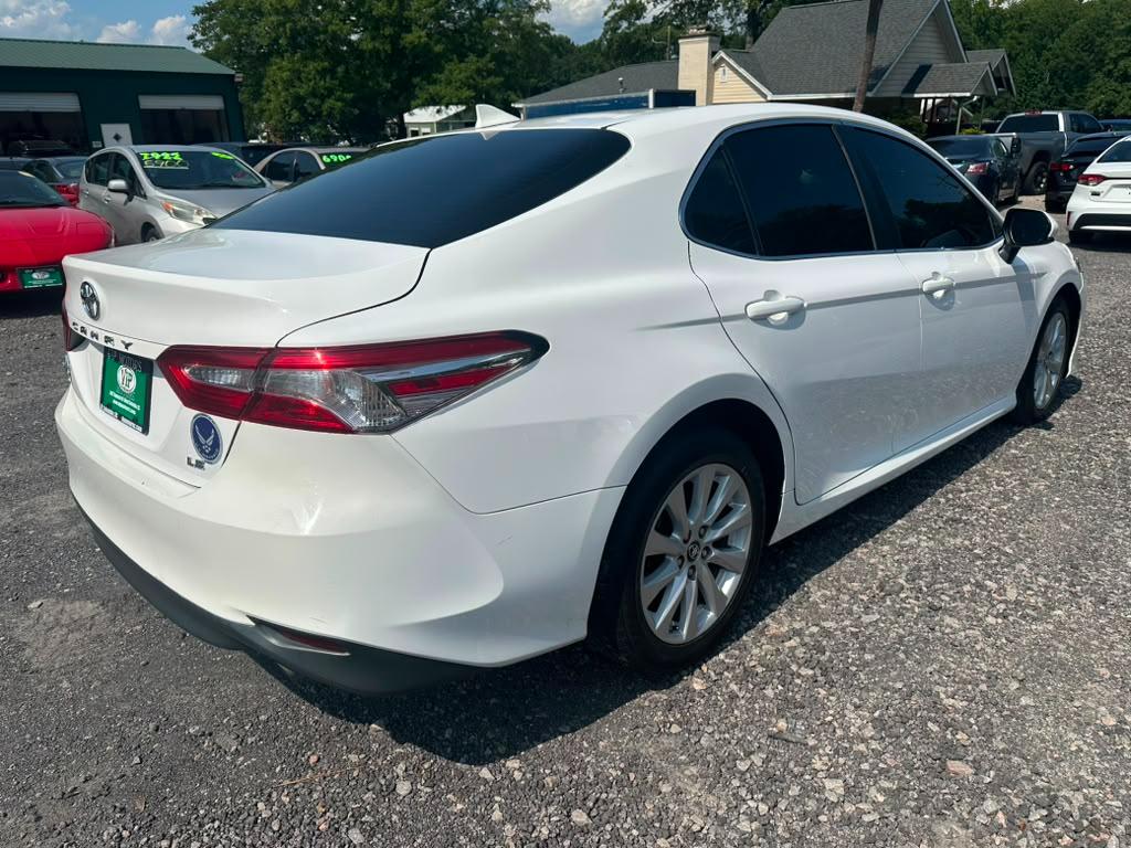 Toyota Camry XLE 2019